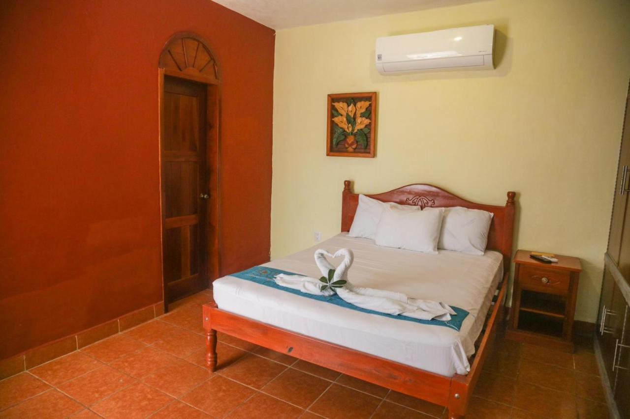 Navieros Rooms Bacalar Buitenkant foto